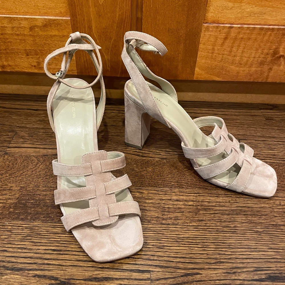 Elegant Women's Strappy Heels